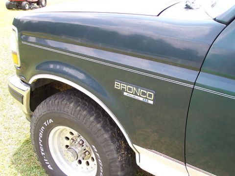 1993 Ford Bronco photo
