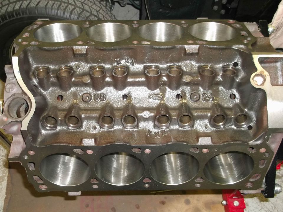 Engine block with visible casting marks '9B' and '2A'