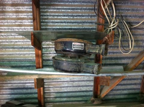 1986 Ford Bronco - This image shows an air cleaner assembly, not a 1986 Ford Bronco.