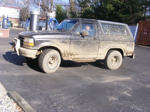 1996 Ford Bronco - This 1996 Ford Bronco is covered in mud after an off-road adventure.