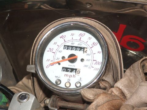 1972 Ford Ranchero - The odometer on this motorcycle reads 99,994 miles, with the trip odometer showing 749 km/h.
