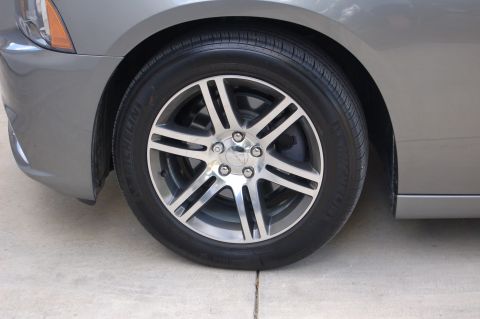 2012 Dodge Charger photo