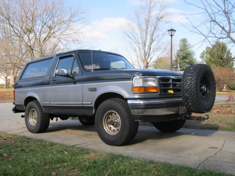 1994 Ford Bronco - 2012-11-28 001