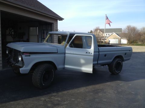 1979 Ford F-350 “supercab”