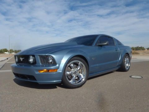 2006 Ford Mustang photo