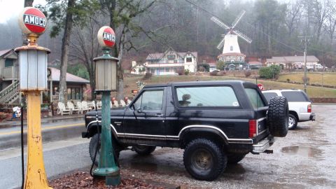 1986 Ford Bronco photo