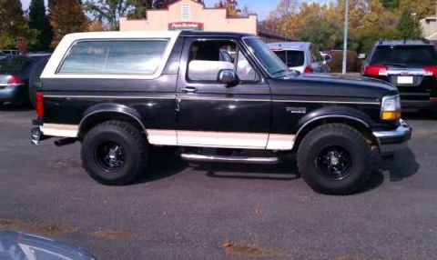 1993 Ford Bronco photo