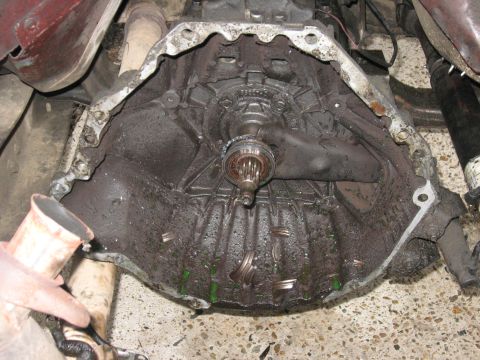 1981 Ford Bronco - Well, after a few weeks, the throwout bearing seized. Wish I would have thought to replace it when I first put the transmission in. Oh well…