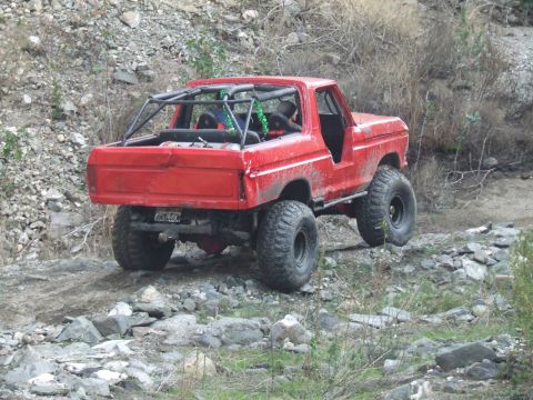 1978 Ford Bronco - This modified 1978 Ford Bronco navigates a challenging off-road course.