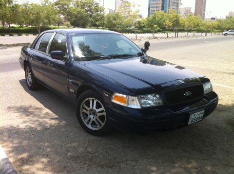 2007 Ford Crown Victoria photo