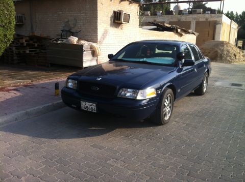 2007 Ford Crown Victoria photo