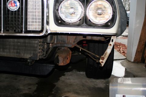 1976 Ford Ranchero - Front view of a 1976 Ford Ranchero, highlighting its grille and headlights.