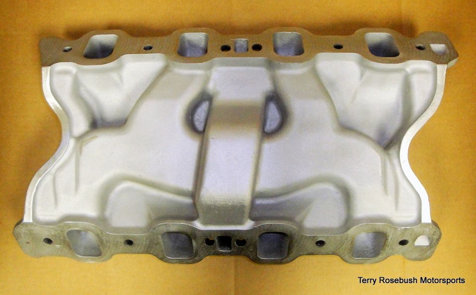Aluminum intake manifold with eight ports for engine cylinders
