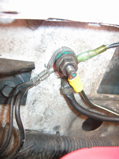 1992 Ford Bronco - battery to body ground, passenger side fender wall