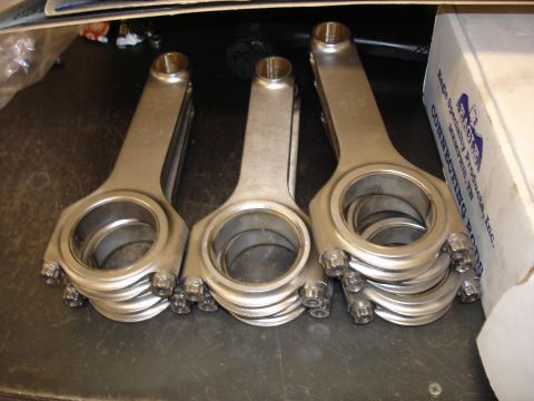 1988 Ford Mustang - Eagle Specialty Products connecting rods are stacked and ready for installation.