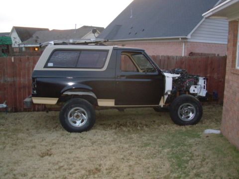 1983 Ford Bronco - Not much happening during the silly season...