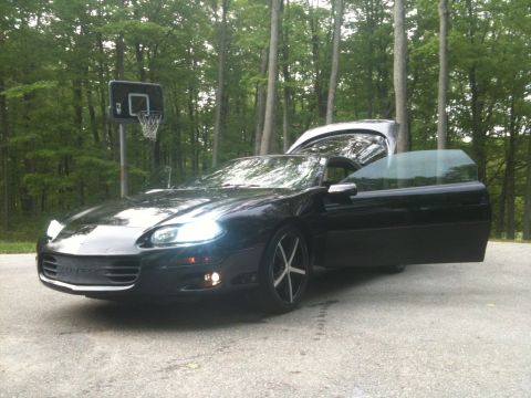 1998 Chevrolet Camaro photo