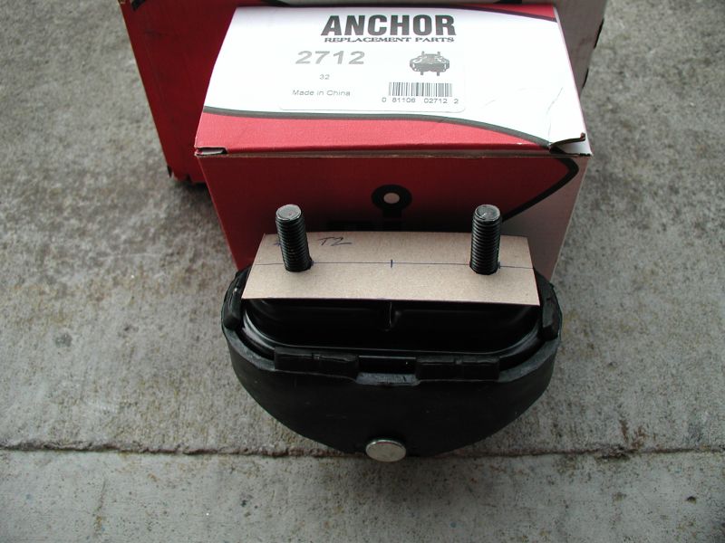 Anchor 2712 engine mount next to its box