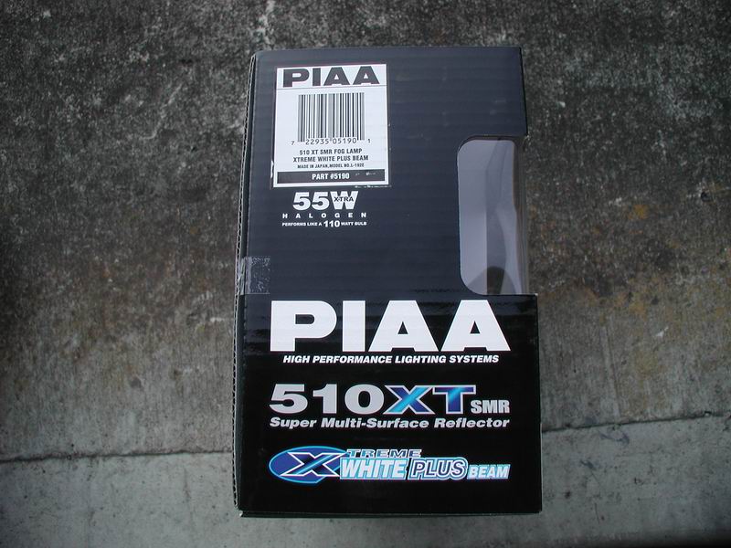 PIAA fog lamp box with barcode and 55W HALOGEN text