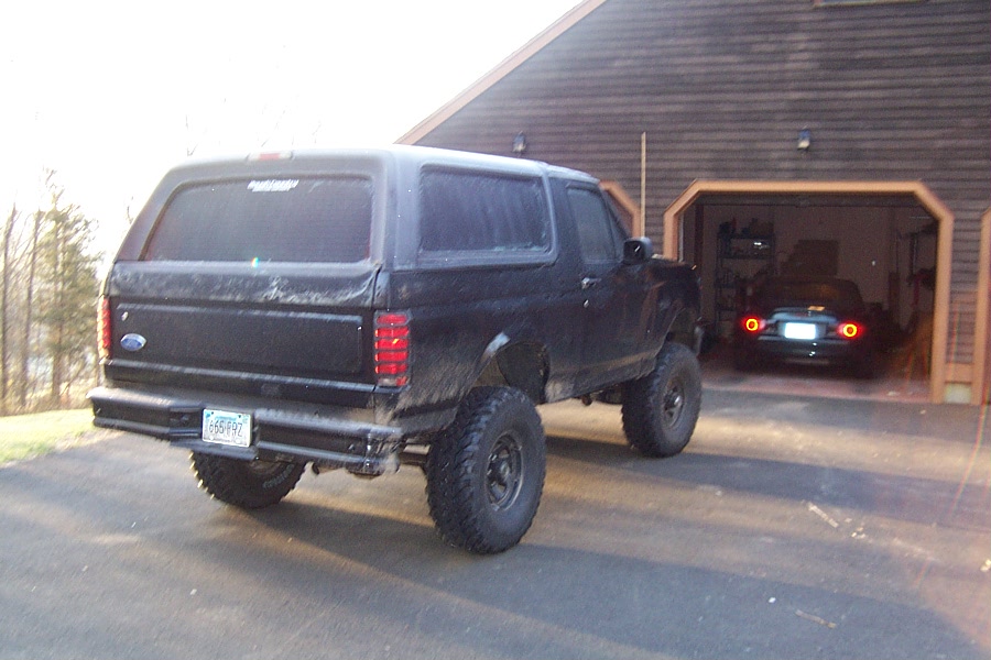 1996 Ford Bronco “Destroyer”