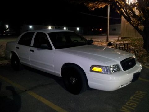 2008 Ford Crown Victoria photo