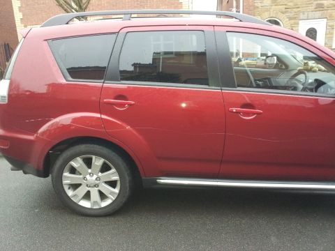 2007 Citroen C-Crosser - 2012 Mitsubishi Outlander GX4