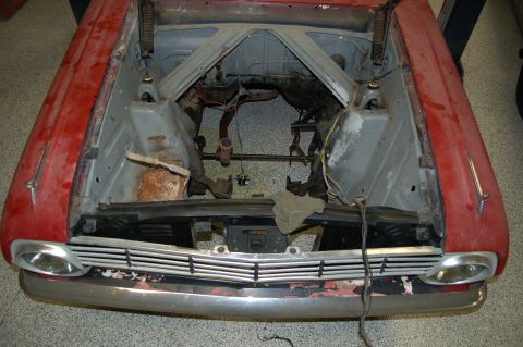 1963 Ford Ranchero - No more Engine