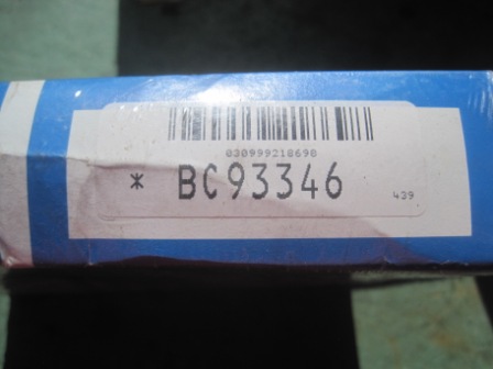 1993 Ford Bronco - Box with part number BC93346 and barcode. Supermotors.net logo visible.