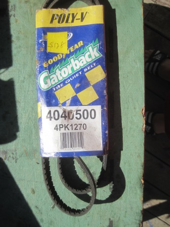 1993 Ford Bronco - A Goodyear Gatorback belt with part number 4040500 is shown.