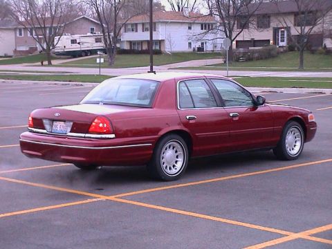 2000 Ford Crown Victoria - April 18, 2003 - 02
