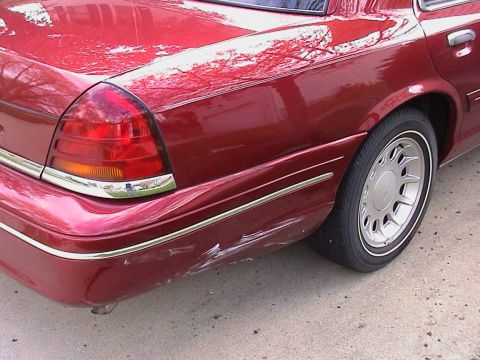 2000 Ford Crown Victoria - May 5, 2003 - 01