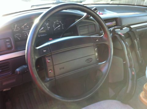 1992 Ford F-150 - New wheel in. Much better.