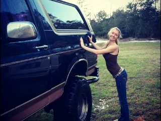 1994 Ford Bronco - shes washers truck