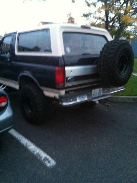 1992 Ford Bronco photo