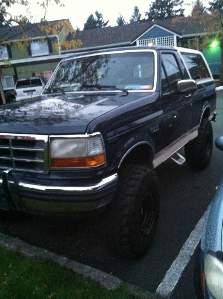 1992 Ford Bronco “Whiteboy”