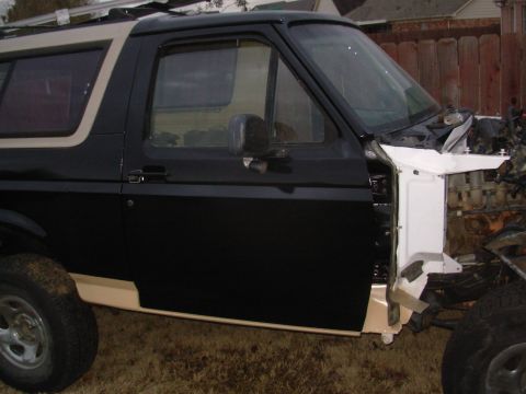 1983 Ford Bronco - Other than the outer weatherbelt, upper gasket, wiring harness, & door panel, this one is finished & aligned. These VentShades are the junk…
