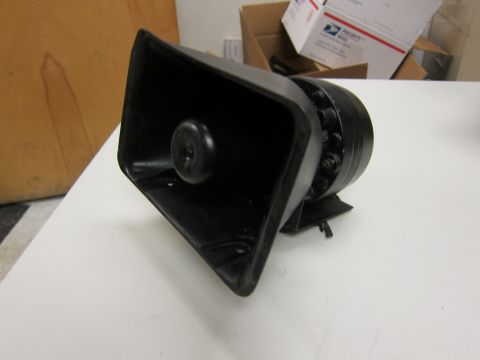 2001 Ford Crown Victoria - This is a siren speaker, not a 2001 Ford Crown Victoria.