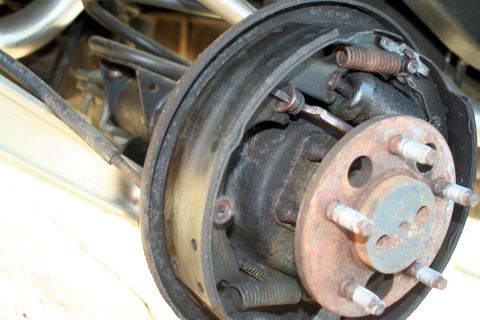 1976 Ford Ranchero - This photo shows a rear drum brake assembly, not a 1976 Ford Ranchero.