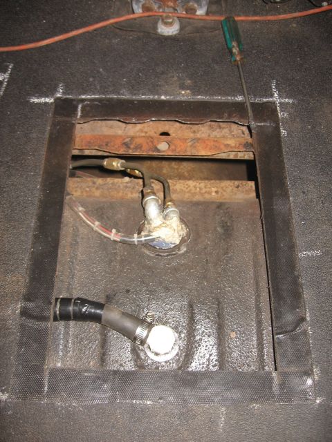 1980 Ford Bronco - Big vent hose added, and some chaffing protection.