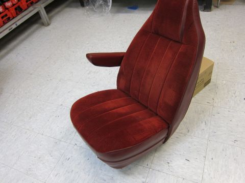 1991 Ford LTD Crown Victoria - This is a single car seat, not a full vehicle.