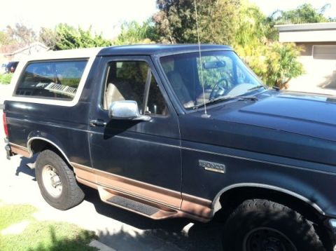 1995 Ford Bronco photo