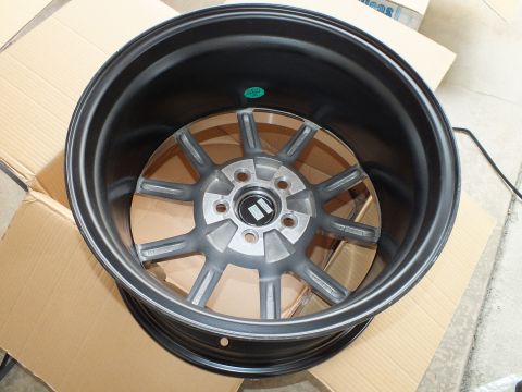 2003 Ford Crown Victoria - Satin black deep-dish wheel with gunmetal spokes showing center hub and lug holes