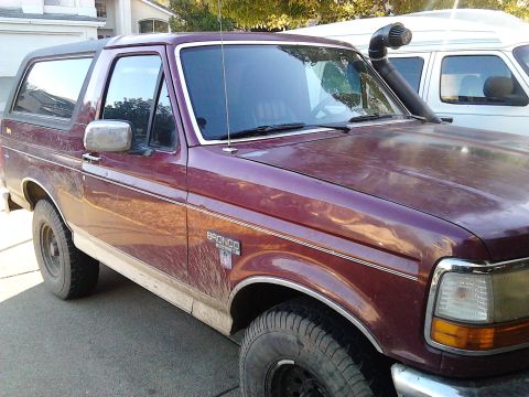 1993 Ford Bronco photo