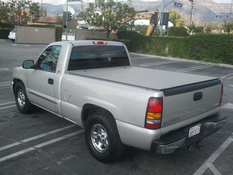 2004 GMC Sierra 1500 photo