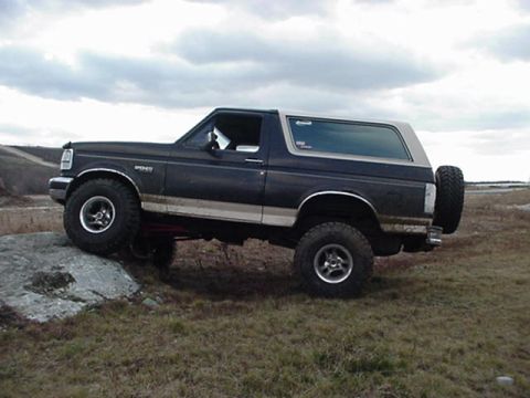 1993 Ford Bronco - drivers side