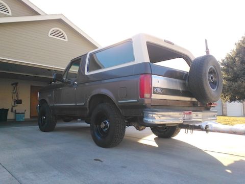 1992 Ford Bronco - Wheels Painted, Wheel Trim Removed, Front Valance Removed