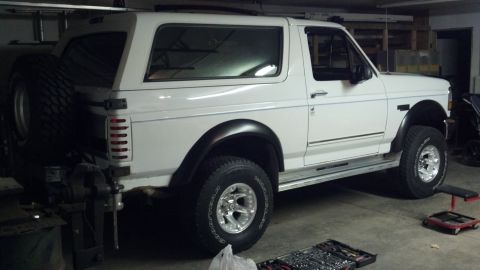 1995 Ford Bronco photo