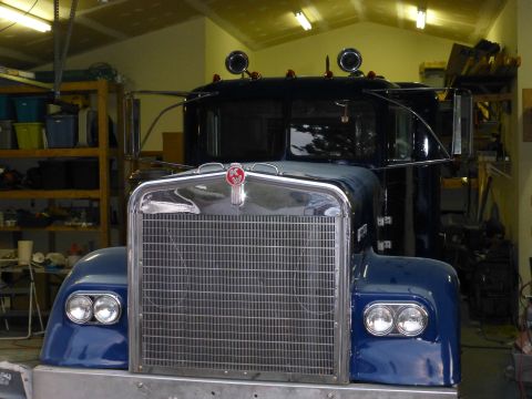 1959 Kenworth W900A “CC925”