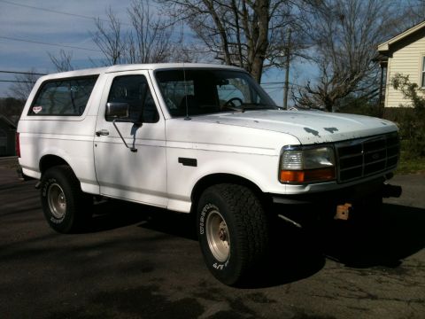 1992 Ford Bronco - This 1992 Ford Bronco is shown from a three-quarter front perspective.