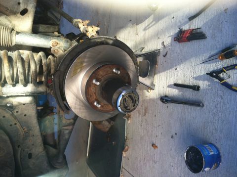 1989 Ford Bronco - Had to replace the lockouts also and since I had the autos, I upgraded to Warn Premiums.